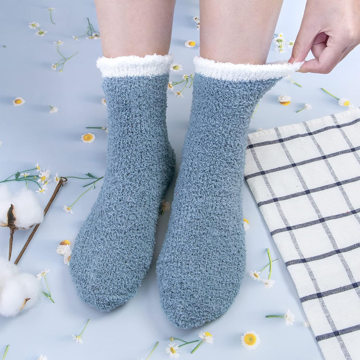 5 Pairs Womens Fuzzy Socks Winter Warm Cozy Fluffy Super Soft Slipper Socks
