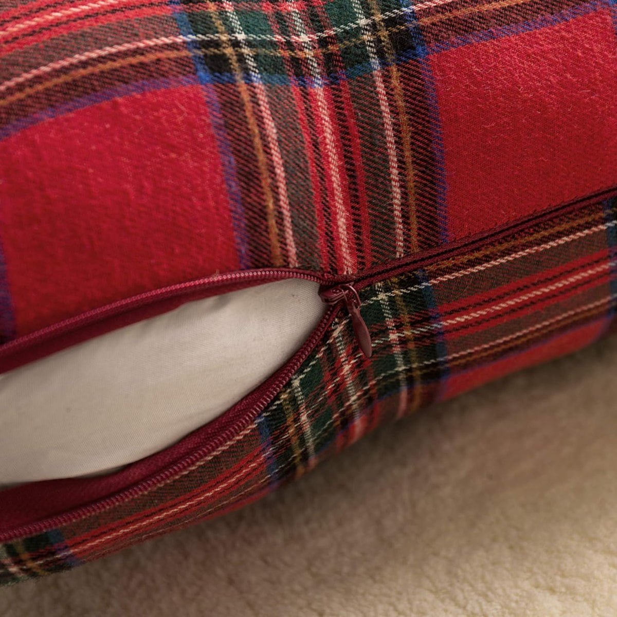 Pack of 2 Christmas Plaid Decorative Throw Pillow Covers Scottish Tartan Cushion Case for Farmhouse Home Holiday Decor Red and Green, 20 X 20 Inches